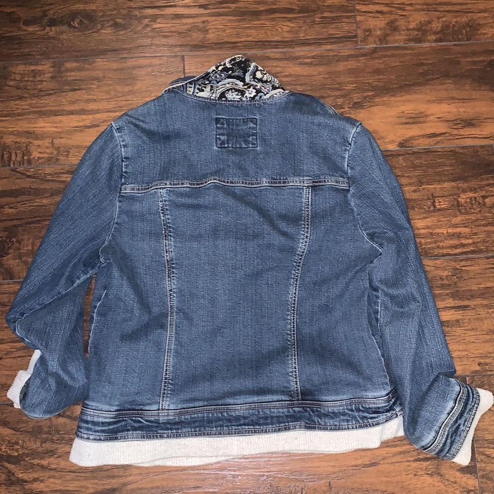 Denim jacket - Picture 4 of 5